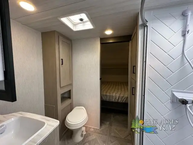 2023 Forest River RV Wildwood X-Lite 24RLXLX in Travel Trailers & Campers in Truro - Image 8