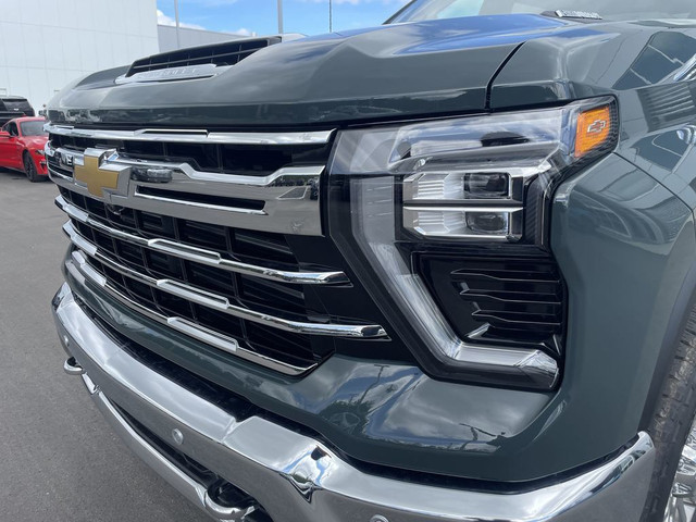 2025 Chevrolet Silverado 2500HD LTZ in Cars & Trucks in Calgary - Image 3