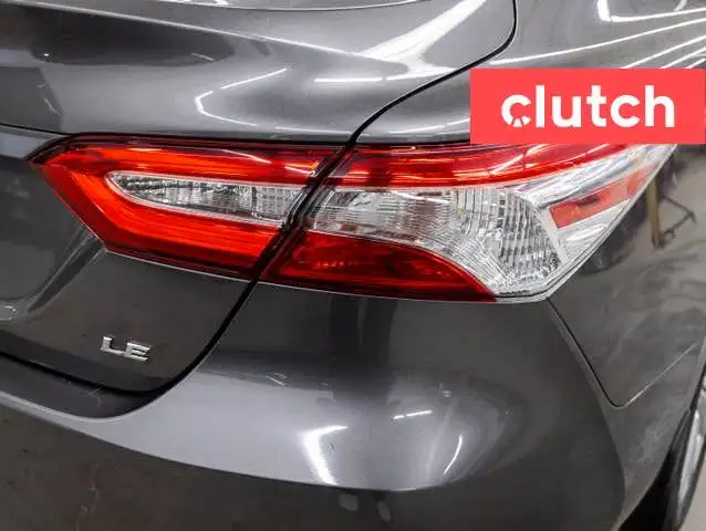 2018 Toyota Camry LE w/ Heated Front Seats, Rearview Cam, Blueto in Cars & Trucks in Ottawa - Image 12