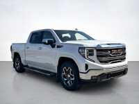Powered by innovation, our used 2022 GMC Sierra 1500 SLT Crew Cab short box 4X4 delivers what you de... (image 6)