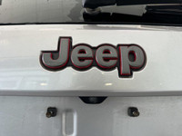 ENGINE: 5.7L HEMI VVT V8, BILLET METALLIC, TRAILHAWK LUXURY GROUP, COMMANDVIEW DUAL-PANE SUNROOF, BL... (image 5)