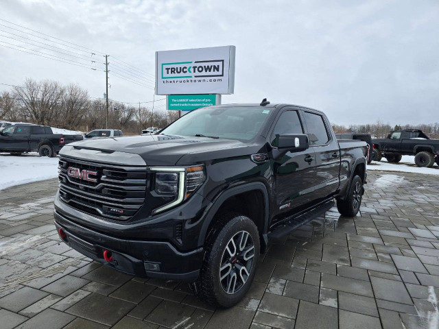 2022 GMC Sierra 1500 in Cars & Trucks in Ottawa