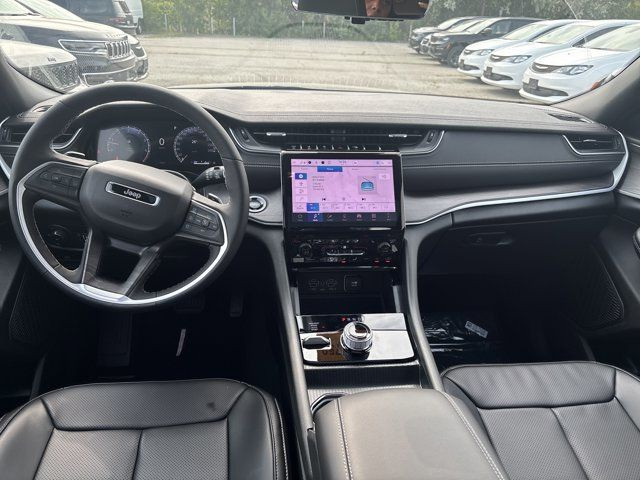 2025 Jeep Grand Cherokee Limited in Cars & Trucks in Mississauga / Peel Region - Image 2