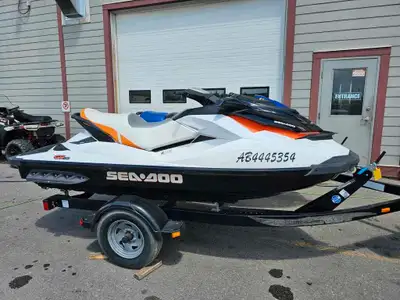 Western Canada's Largest Used Boat and Powersports Dealership! Over 150 units in stock! Over 24000 o...