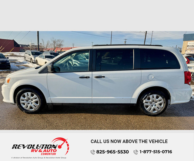 2015 Dodge Grand Caravan SE in Cars & Trucks in Edmonton - Image 4
