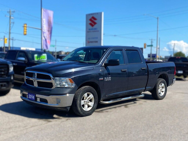 2014 Ram 1500 ST Crew Cab 4x4 in Cars & Trucks in Barrie