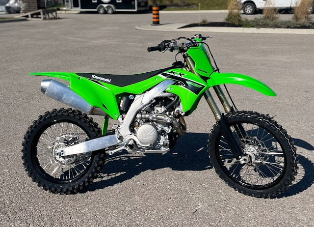 2023 Kawasaki KX 450 - Lime Green in Dirt Bikes & Motocross in Markham / York Region