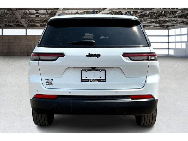 2024 Jeep Grand Cherokee L L Altitude | 6 Seats | Sunroof | Safe in Cars & Trucks in Mississauga / Peel Region - Image 4