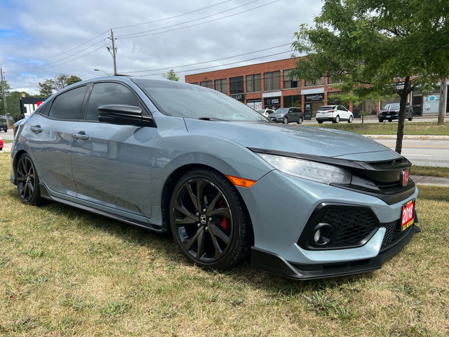 2018 Honda Civic Sport Touring Manual in Cars & Trucks in City of Toronto - Image 3