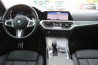 ONE OWNER M SPORT PACKAGE M UPGRADED BRAKES Experience Luxury and Power with the M Package 2021 BMW... (image 9)