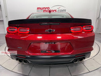 Vehicle Highlights include: 1LE Track Package, 1SS Trim Level, Rear Decklid Spoiler, Dual Mode Perfo... (image 5)