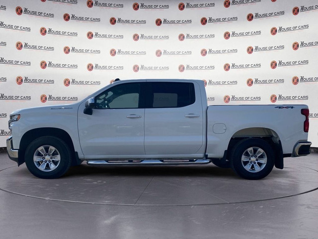 2021 Chevrolet Silverado 1500 4WD Crew Cab 147 LT in Cars & Trucks in Calgary - Image 2