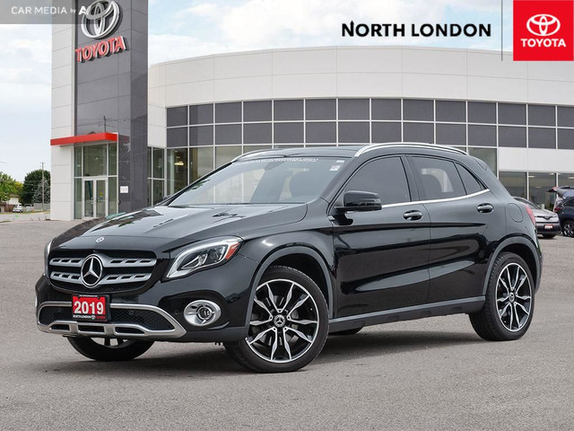 2019 Mercedes-Benz GLA 250 CLEAN CARFAX - ONE OWNER - LOW KMS... in Cars & Trucks in London