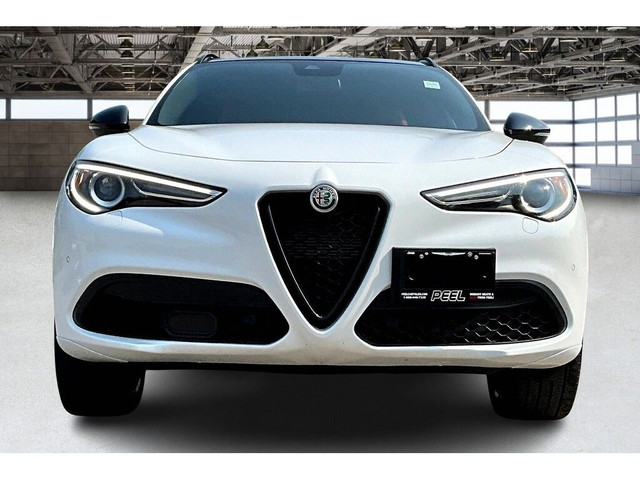 2023 Alfa Romeo Stelvio Veloce | Premium Leather | Harman Kardon in Cars & Trucks in Mississauga / Peel Region - Image 3