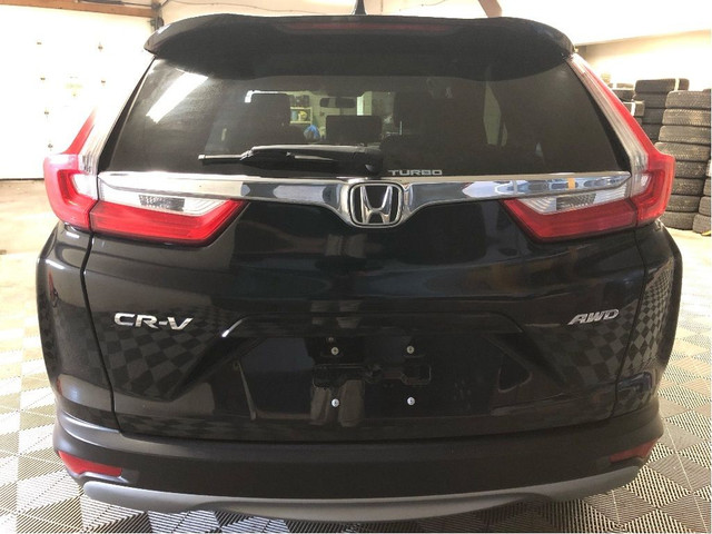  2018 Honda CR-V AWD, Heated Seats, Remote Start, Anti-Collision in Cars & Trucks in North Bay - Image 4