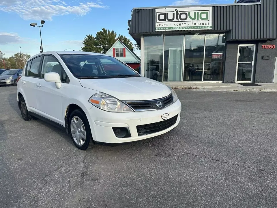 2012 NISSAN Versa 1.8 SL