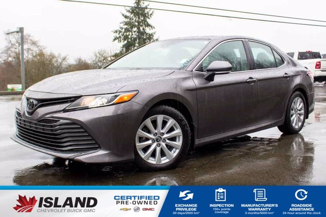  2019 Toyota Camry LE, Backup Camera in Cars & Trucks in Cowichan Valley / Duncan