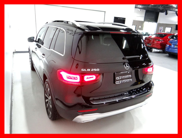 2020 Mercedes-Benz GLB GLB 250 4MATIC SUV *BACKUP CAM/CARPLAY/LE in Cars & Trucks in City of Toronto - Image 4