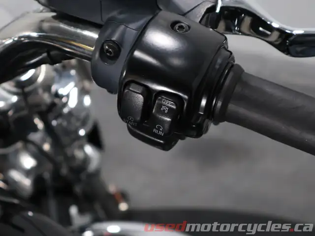 2011 Harley-Davidson® XLH1200C Sportster in Street, Cruisers & Choppers in Kelowna - Image 19