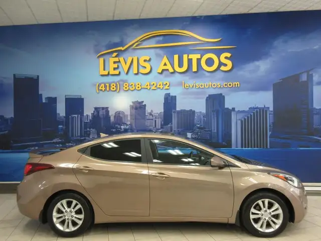 HYUNDAI ELANTRA 2015 SPORT AUTOMATIQUE **77 300 KM **1 PROPRIO** in Cars & Trucks in Lévis - Image 11