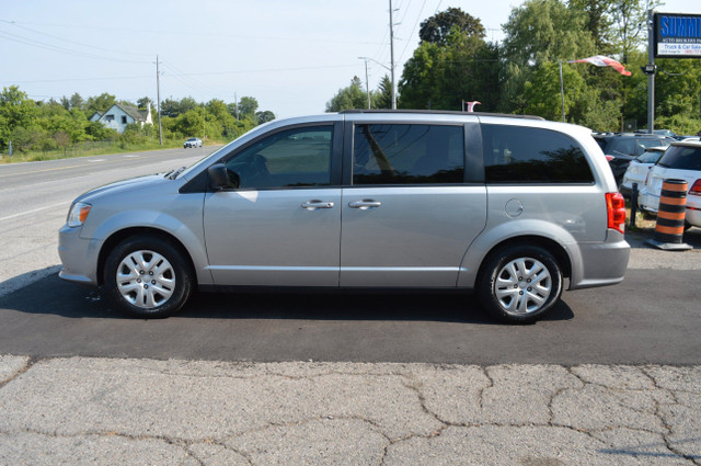2019 Dodge Grand Caravan SXT 2WD in Cars & Trucks in Markham / York Region - Image 2