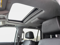 2020 GMC Yukon Denali Experience the perfect blend of luxury and performance with the 2020 GMC Yukon... (image 9)