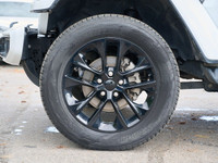 2022 Jeep Gladiator High Altitude Luxury Meets Off-Road Capability REFINED POWER & PERFORMANCE 3.6L... (image 7)
