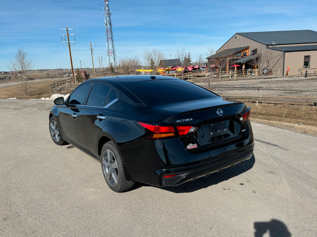 2021 Nissan Altima 2.5 SE in Cars & Trucks in Calgary - Image 3