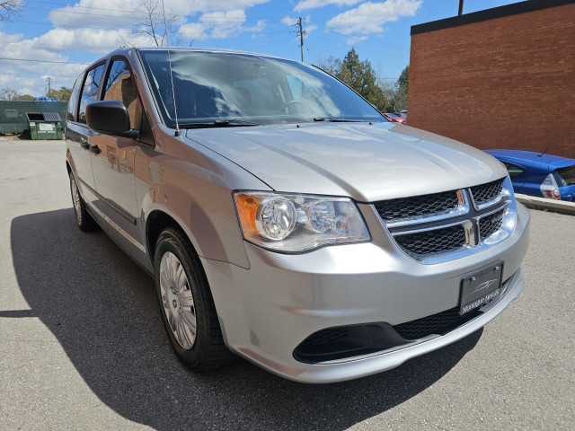 2016 Dodge Grand Caravan in Cars & Trucks in Oakville / Halton Region - Image 3