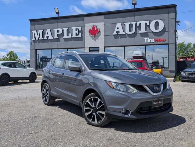 2017 Nissan Qashqai SL AWD |NAVI | LEATHER | SUNROOF | CAMERA in Cars & Trucks in London - Image 2