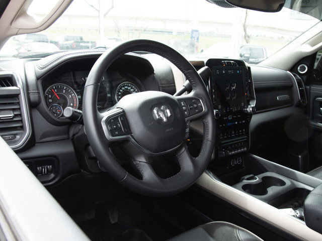 2024 Ram 2500 Laramie 4x4, FULL LOADED! in Cars & Trucks in Calgary - Image 3