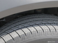* Intelligent All-Wheel Drive with Terrain Selector * Off-Road and Snow Mode * Intelligent Forward C... (image 9)
