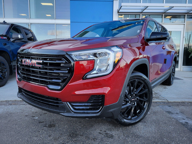 2024 GMC Terrain SLE in Cars & Trucks in Markham / York Region