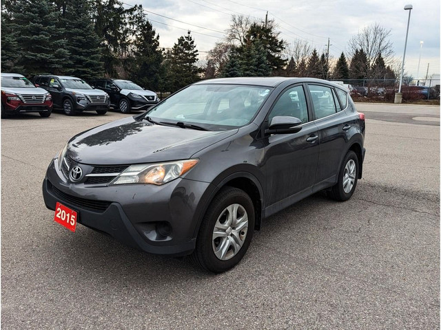 2015 Toyota RAV4 LE in Cars & Trucks in Markham / York Region - Image 4