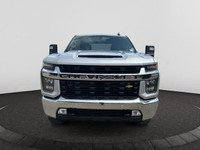 Check out this vehicle's pictures, features, options and specs, and let us know if you have any ques... (image 7)