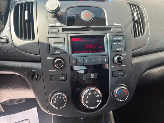 2010 Kia Forte EX in Cars & Trucks in Kitchener / Waterloo - Image 16