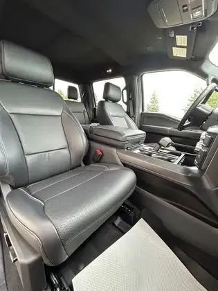 2025 Ford F-150 LARIAT 502A w/BLACK PKG, FX4 PKG & TOW/HAUL PKG in Cars & Trucks in Edmonton - Image 24