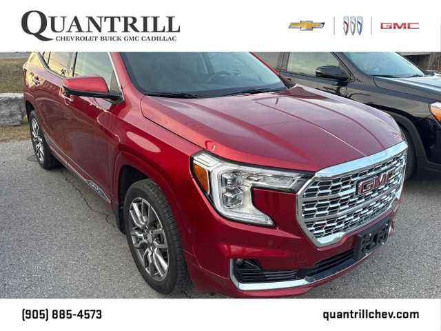 2024 GMC Terrain Denali Denali AWD + Sunroof + Navi + 1 Owner in Cars & Trucks in Oshawa / Durham Region
