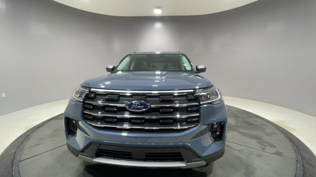 2025 Ford Explorer Active in Cars & Trucks in Strathcona County - Image 3