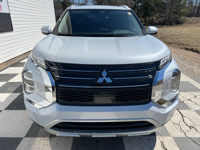 2024 Mitsubishi OUTLANDER PHEV in Cars & Trucks in Annapolis Valley - Image 2