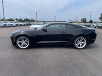 2019 CHEVROLET CAMARO RS $139 Weekly Tax in 2.0L 4CYL Turbo GASOLINE FUEL Only 32.000 km Great Gas M... (image 3)