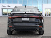 This Volkswagen Jetta GLI boasts a Intercooled Turbo Premium Unleaded I-4 2.0 L/121 engine powering... (image 6)