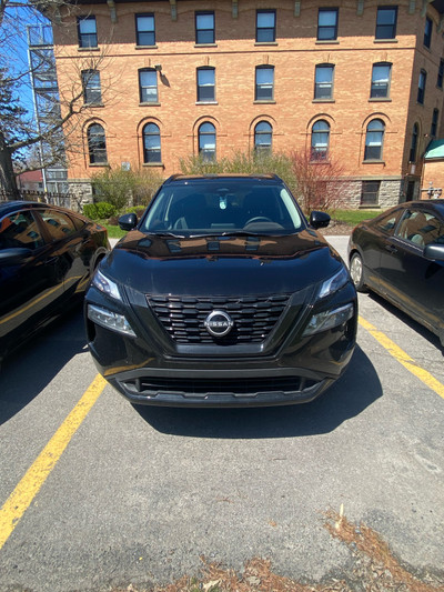 2023 Nissan Rogue SV Midnight Edition