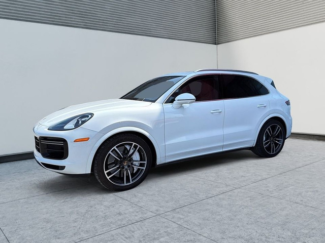 2019 Porsche Cayenne Turbo AWD 541Hp Toit ouvrant Cuir rouge Mag in Cars & Trucks in Laval / North Shore - Image 3