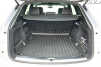 It's easy to see why the Q5 is one of the best selling SUV's in it's class! This Carfax 1 owner, loc... (image 9)