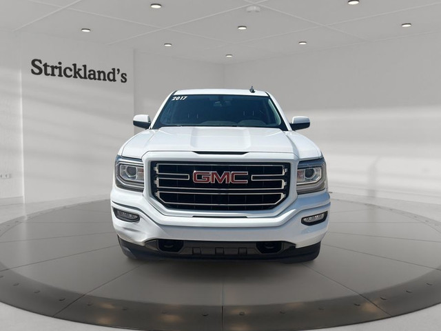 2017 GMC SIERRA 1500 SLE 4X4 CREW CAB in Cars & Trucks in Stratford - Image 3