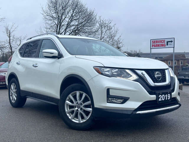 2019 Nissan Rogue SV in Cars & Trucks in Kawartha Lakes