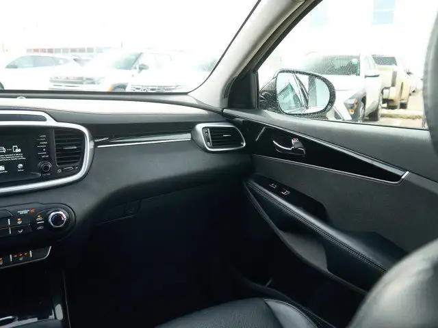2019 Kia Sorento EX 2.4 | Awd | Heated Seats and Steering Wheel dans Autos et camions dans Ville d’Edmonton - Image 24