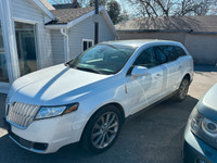 2011 Lincoln MKT 4dr Wgn 3.5L AWD