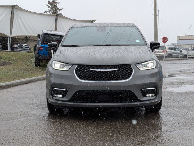 2025 Chrysler Pacifica Select - Safety Sphere Group - in Cars & Trucks in Calgary - Image 2